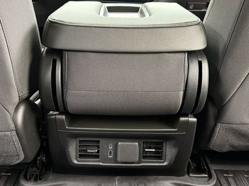 Used 2025 GMC Sierra 2500 SLE w/ SLE Value Package; image 42