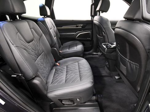Certified 2025 Kia Telluride SX X-Line AWD/4WD image 18