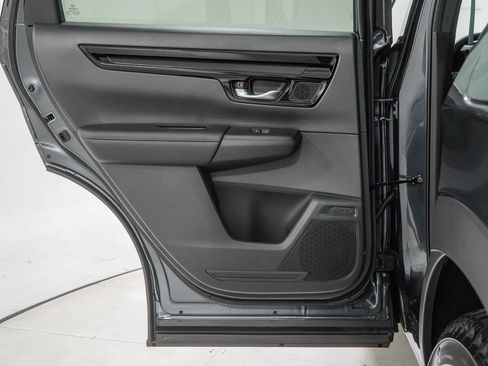 Used 2026 Honda CR-V Sport Touring image 42