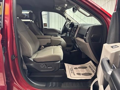 Used 2018 Ford F150 XLT w/ Equipment Group 302A Luxury AWD/4WD image 24