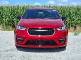 New 2025 Chrysler Pacifica Select image 3