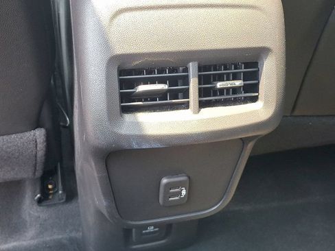 Certified 2024 Chevrolet Equinox RS w/ RS Leather Package FWD image 11