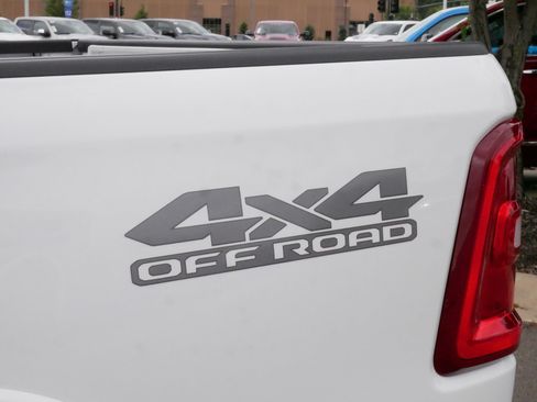 Used 2025 RAM 1500 Big Horn AWD/4WD image 18