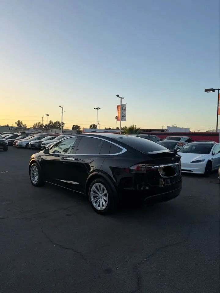 Used 2020 Tesla Model X AWD/4WD image 5
