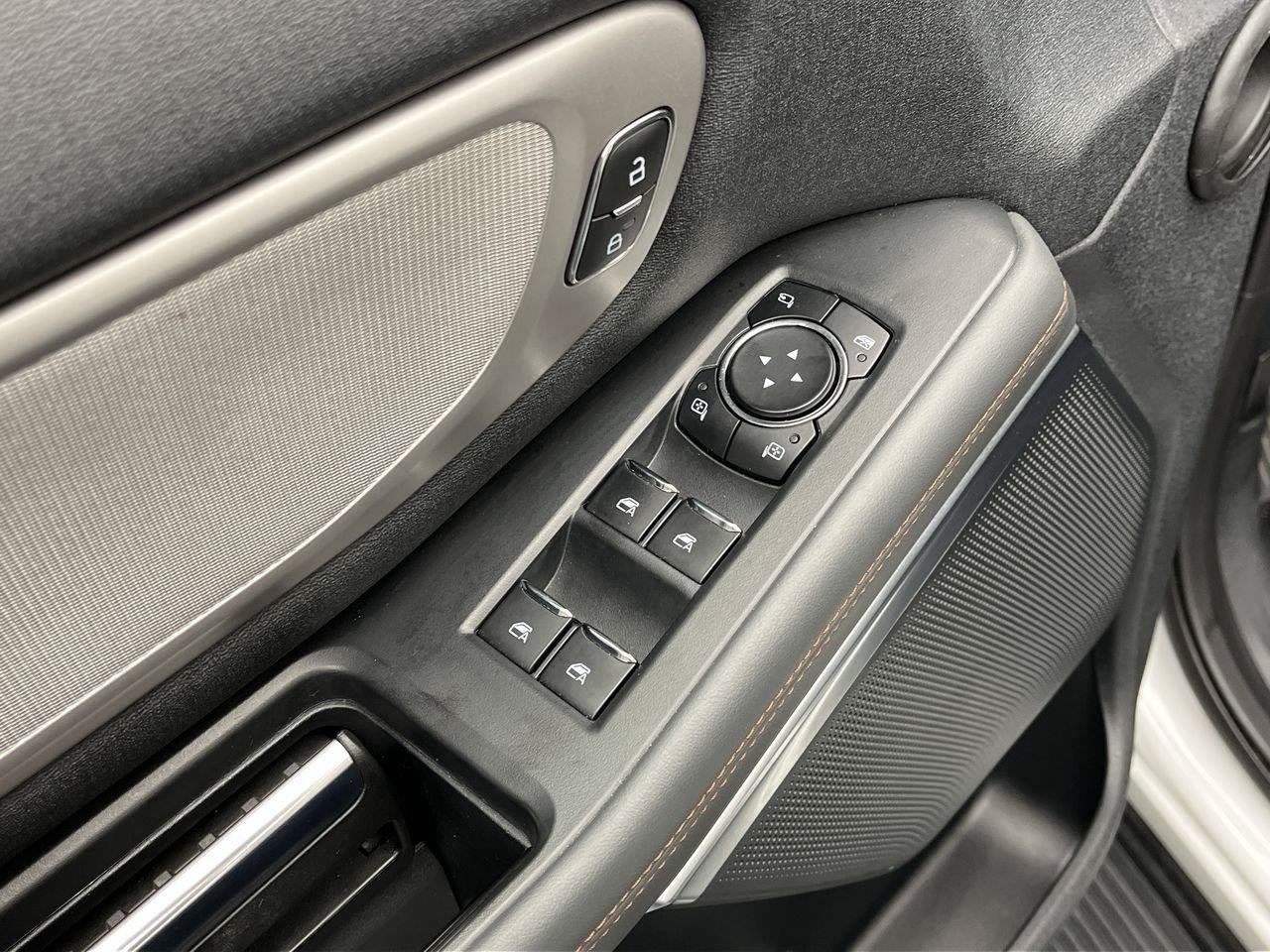 Certified 2025 Ford Expedition Active AWD/4WD image 11