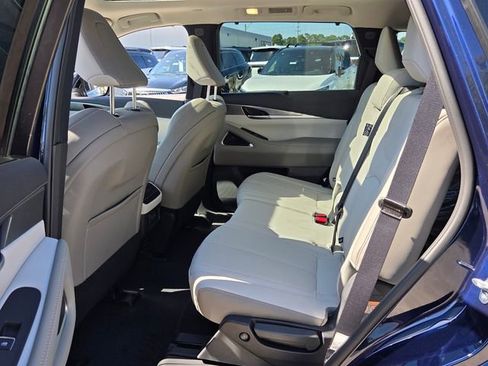 New 2026 INFINITI QX60 Luxe w/ Cargo Package FWD image 14