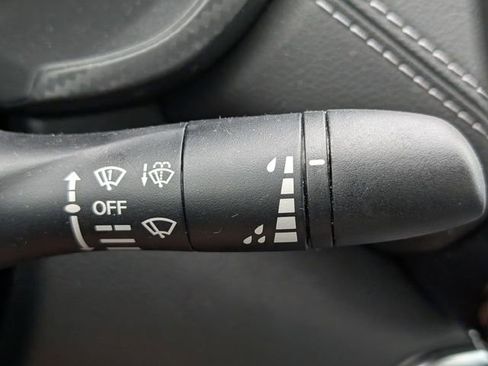 Used 2024 Nissan Sentra SV image 22