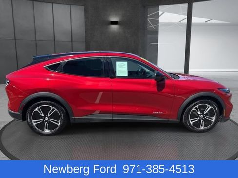 Used 2024 Ford Mustang Mach-E Select RWD image 4