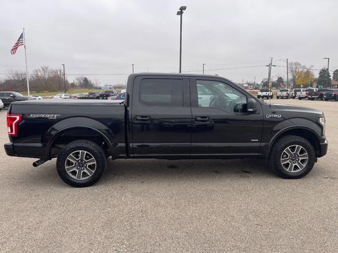 Used 2015 Ford F150 XLT image 6
