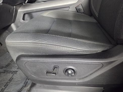 Used 2021 RAM 1500 Big Horn AWD/4WD image 11