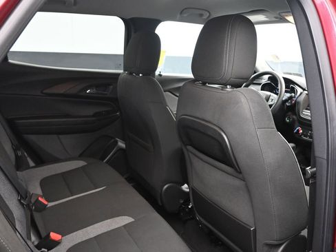 Used 2023 Chevrolet TrailBlazer LT image 18