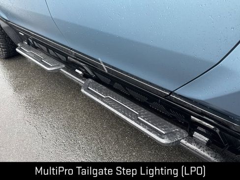 Used 2024 GMC Hummer EV 3X w/ Omega Edition image 14