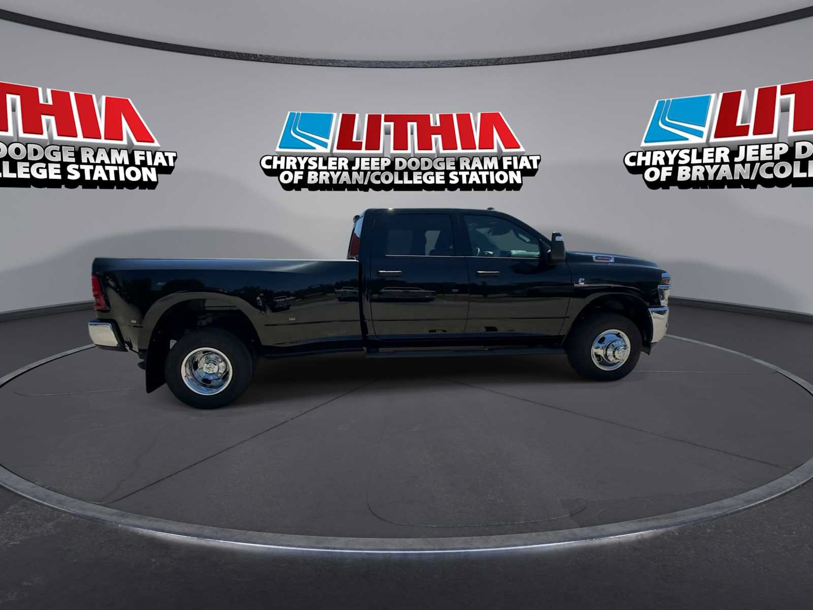 New 2026 RAM 3500 Tradesman AWD/4WD image 2