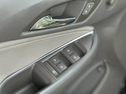Used 2016 Chevrolet Cruze Premier FWD image 14