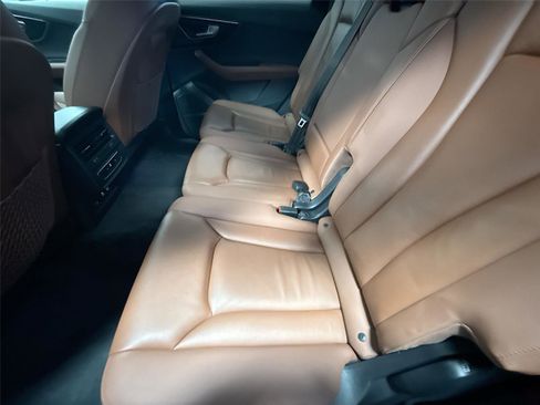 Certified 2022 Audi Q7 2.0T Premium Plus AWD/4WD image 25