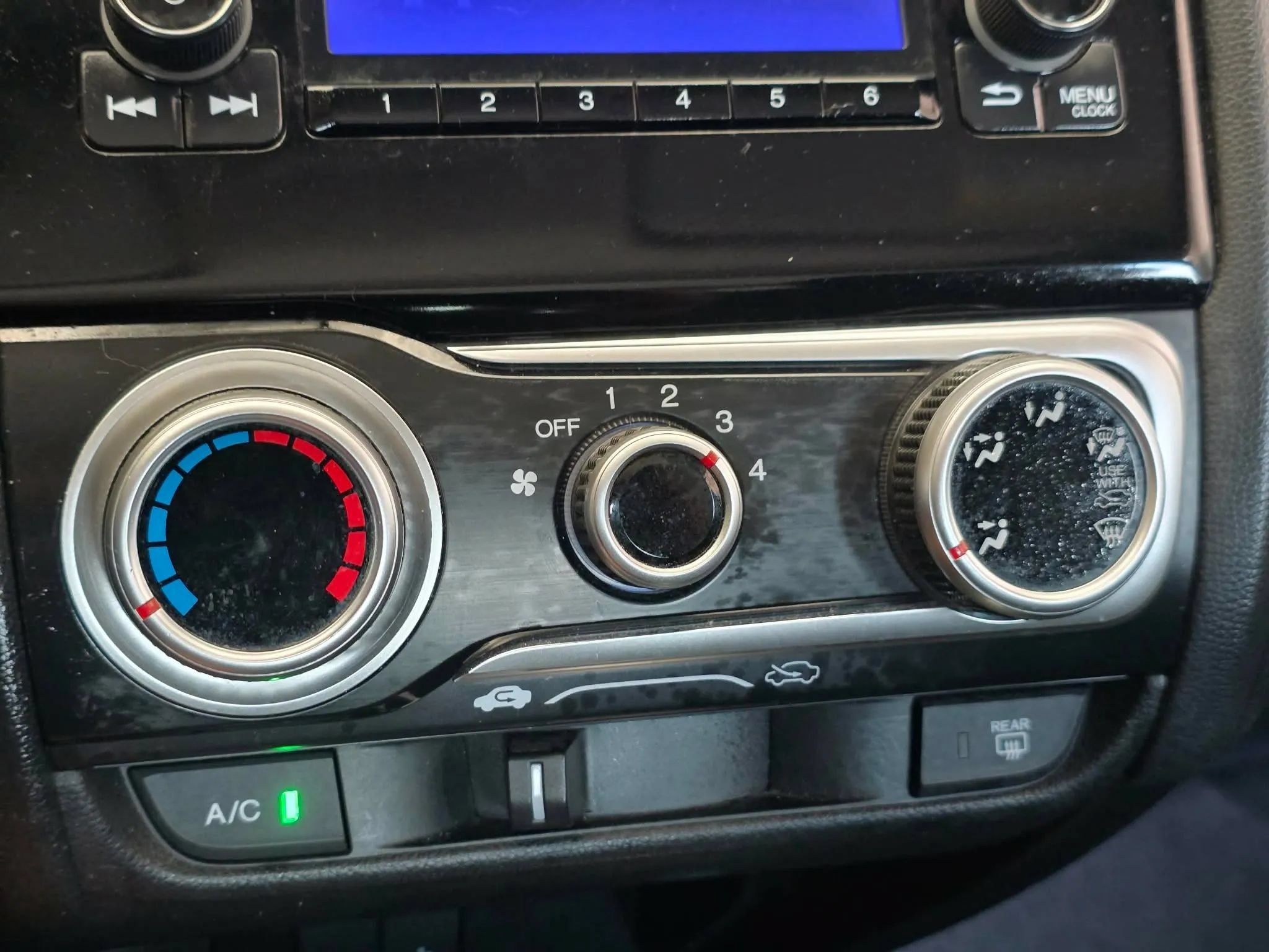 Used 2015 Honda Fit LX image 25