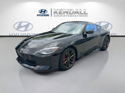 Used 2023 Nissan Z w/ Floor Mat Package (L93) RWD image 3