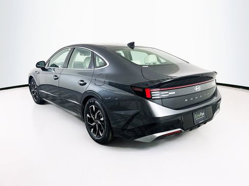 Used 2025 Hyundai Sonata SEL FWD image 5
