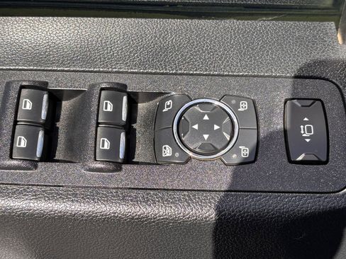 Used 2019 Ford F250 Platinum w/ Platinum Ultimate Package AWD/4WD image 20