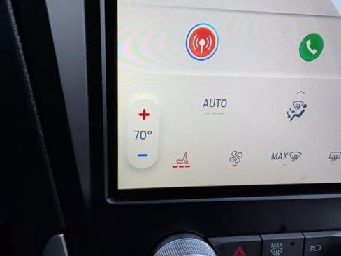 Certified 2024 Ford Edge SEL image 14