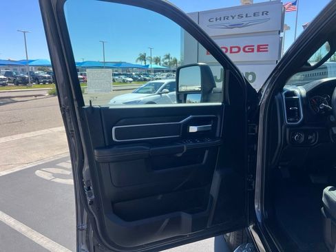 Used 2026 RAM 2500 Big Horn AWD/4WD image 38