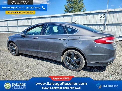 Used 2017 Ford Fusion SE w/ Fusion SE Technology Package FWD image 3