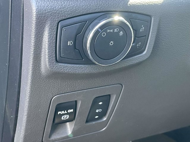 Used 2018 Ford Expedition Limited w/ Equipment Group 302A RWD image 20