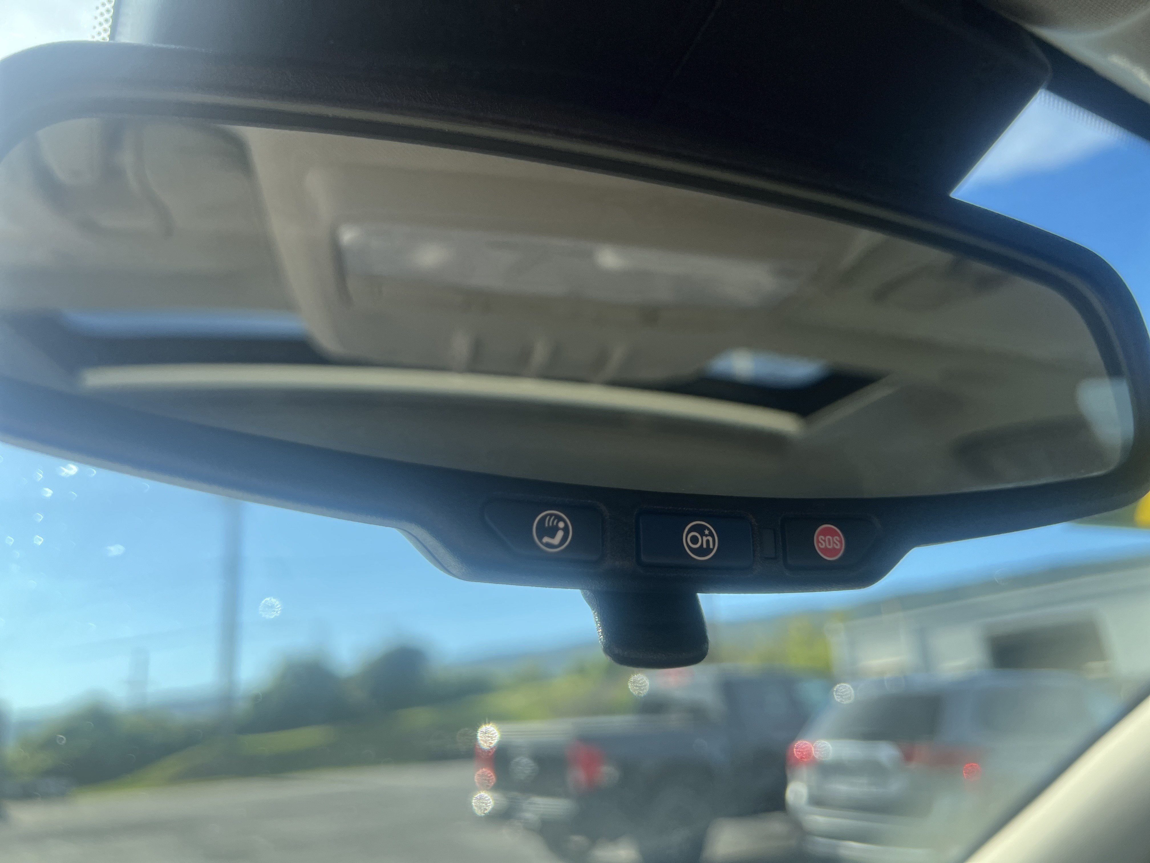 Used 2019 Buick Encore Sport Touring AWD/4WD image 36