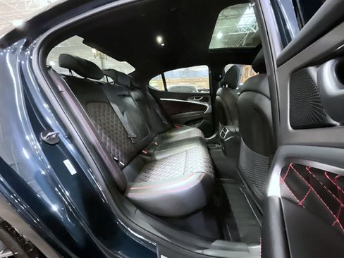 Used 2025 Genesis G70 3.3T Advanced w/ Sport Prestige Package image 18