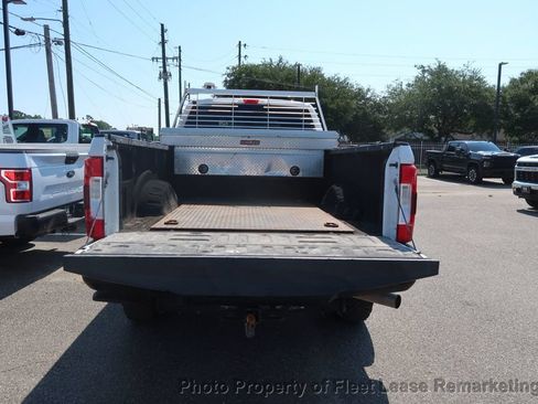 Used 2019 Ford F250 XL w/ Power Equipment Group AWD/4WD image 18