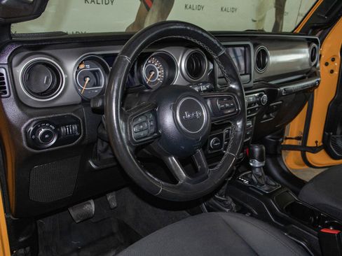 Used 2021 Jeep Wrangler Unlimited Sport image 5