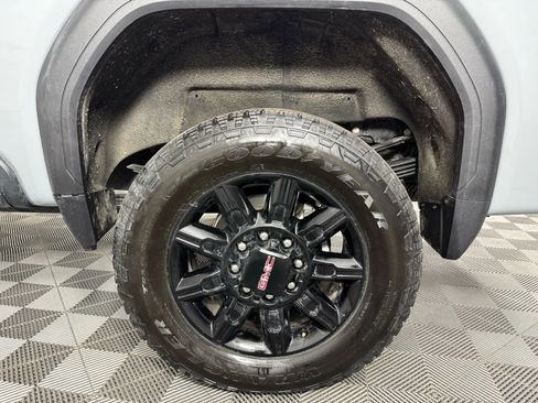 Used 2024 GMC Sierra 3500 AT4 w/ AT4 Premium Plus Package image 49
