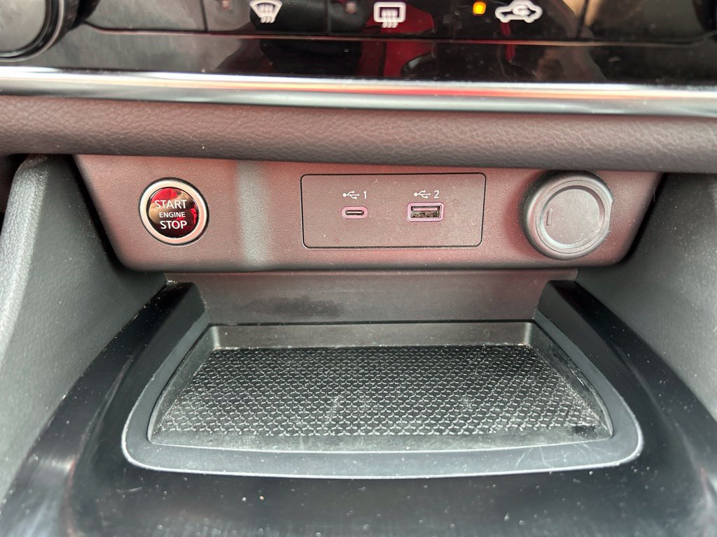 Used 2023 Nissan Rogue S AWD/4WD image 25