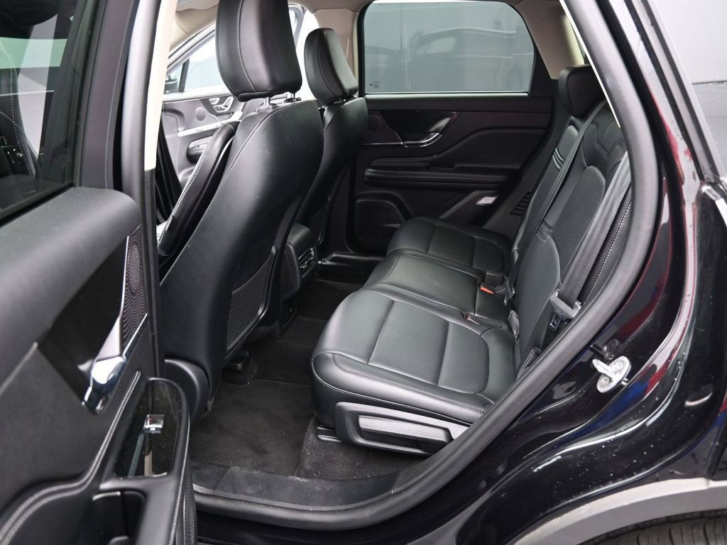 Used 2024 Lincoln Corsair Reserve AWD/4WD image 47