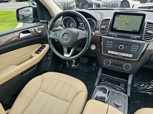 Certified 2019 Mercedes-Benz GLS 450 4MATIC image 32