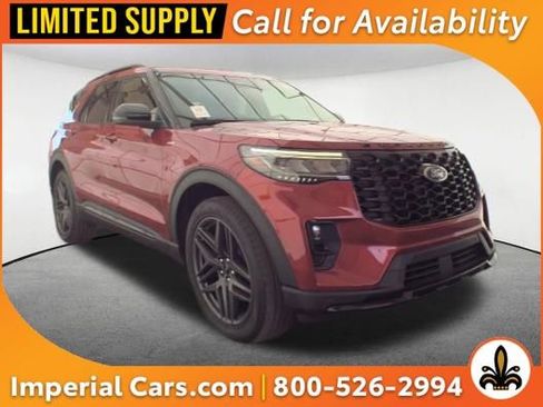 Used 2025 Ford Explorer ST-Line w/ Premium Package AWD/4WD image 1