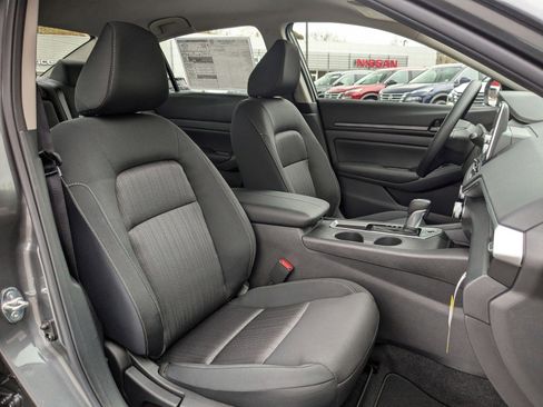 New 2025 Nissan Altima 2.5 S image 42