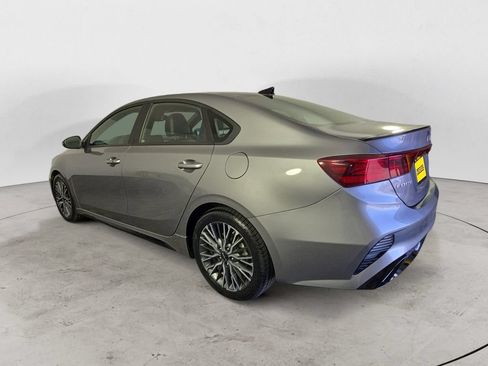 Used 2023 Kia Forte GT-Line w/ GT-Line Premium Package FWD image 3
