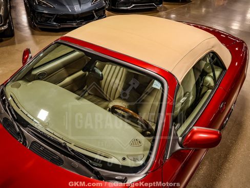 Used 2000 Jaguar XK8 Convertible RWD image 9