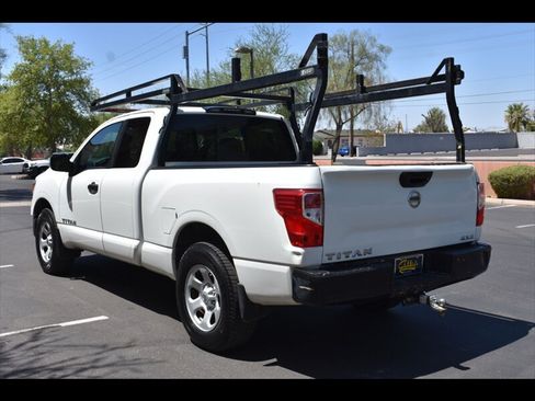 Used 2017 Nissan Titan S AWD/4WD image 6