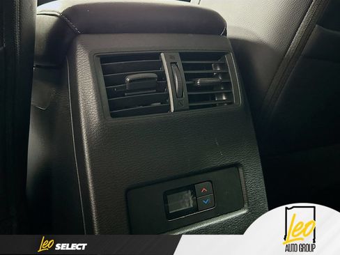Used 2022 Mitsubishi Outlander SEL AWD/4WD image 27