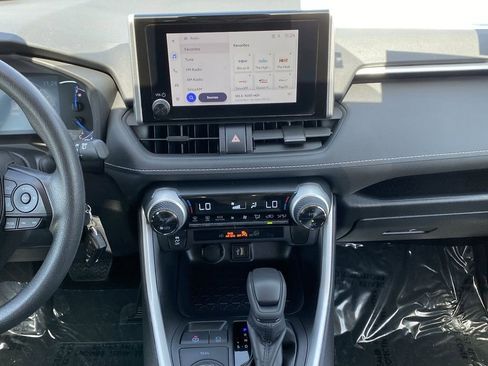 Certified 2025 Toyota RAV4 LE image 29