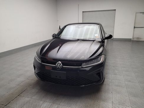 Used 2025 Volkswagen Jetta Sport FWD image 15