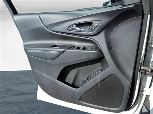 Used 2019 Chevrolet Equinox Premier image 24
