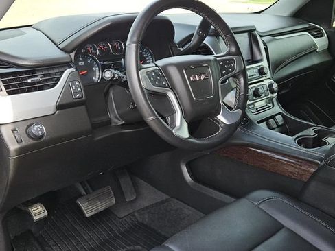 Used 2019 GMC Yukon XL SLT w/ Premium Edition RWD image 25