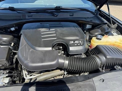 Used 2022 Dodge Charger SXT RWD image 26