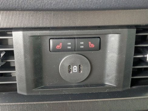 New 2026 Ford F250 Platinum image 15