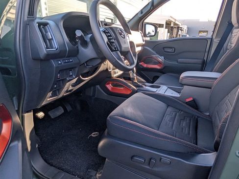 New 2026 Nissan Frontier Pro-X w/ Pro-X Convenience Package RWD image 11