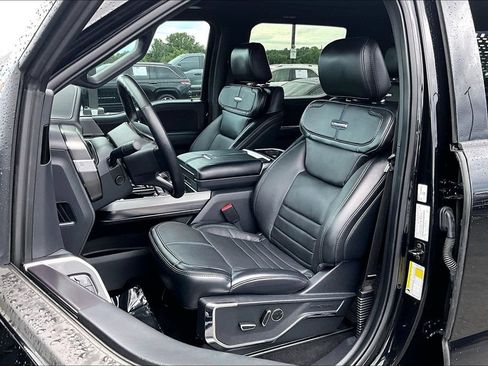 Used 2024 Ford F150 Platinum w/ Equipment Group 702A High AWD/4WD image 24