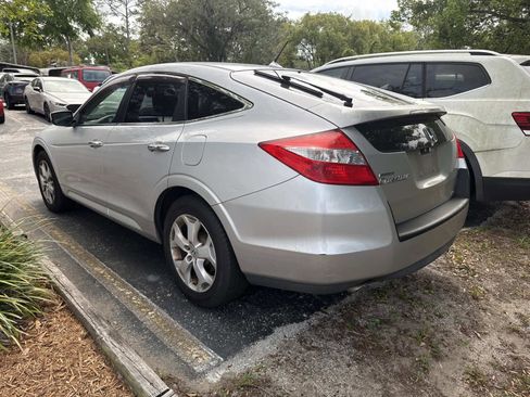 Used 2010 Honda Crosstour EX-L image 3